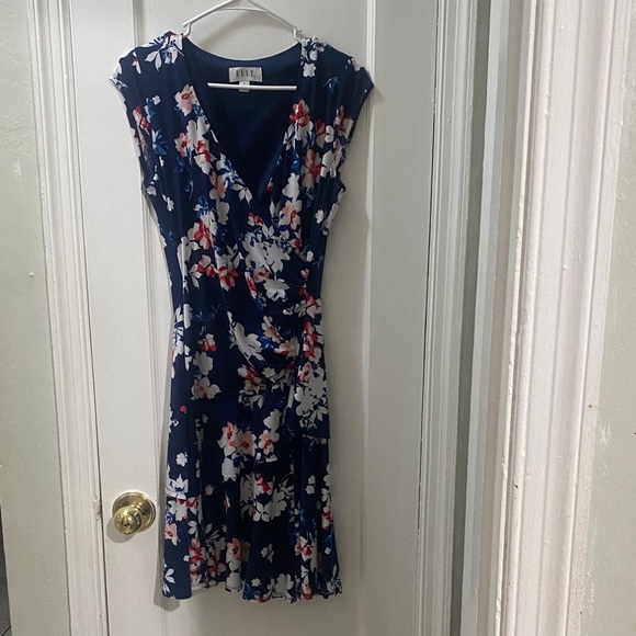 Elle Dresses & Skirts - Elle Floral Dress Navy Blue,White and Pink